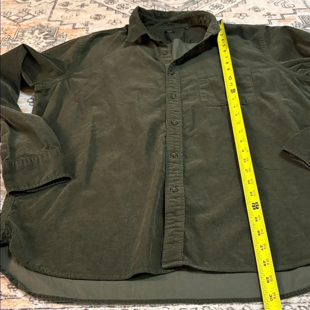 UNIQLO XL olive colored corduroy button down boxy shirt